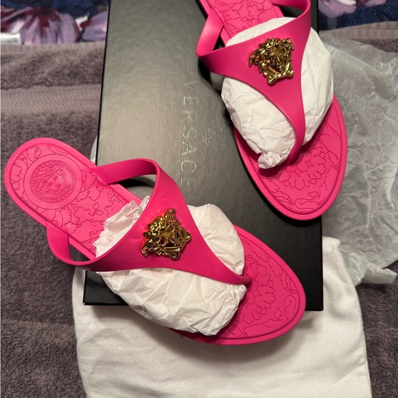Versace Fuchsia Sandals with Gold Medusa Accent - Picture 5 of 6